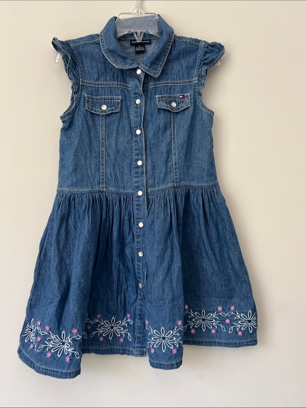 Tommy Hilfiger Blue Denim Button-Front Dress with Floral Embroidery